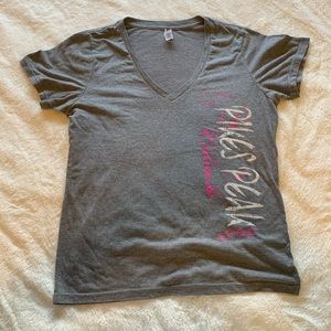 Gray “Pikes Peak Colorado” Women’s Tee